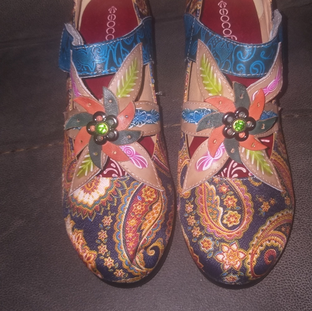 8.5 Socofy Shoes